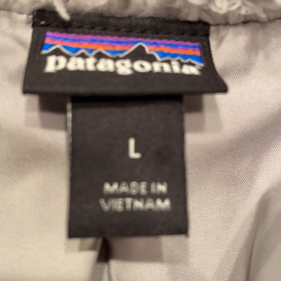 Patagonia grey soft fleece vest - Picture 4 of 5